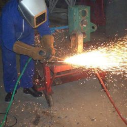 Corte de acero con la lanza prime cut